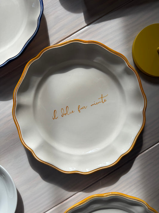 Scritto Il dolce far niente Dinner Plate
